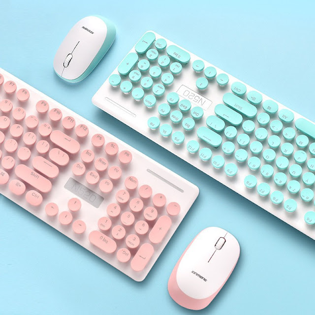 Pastel Color Keyboard and Mouse