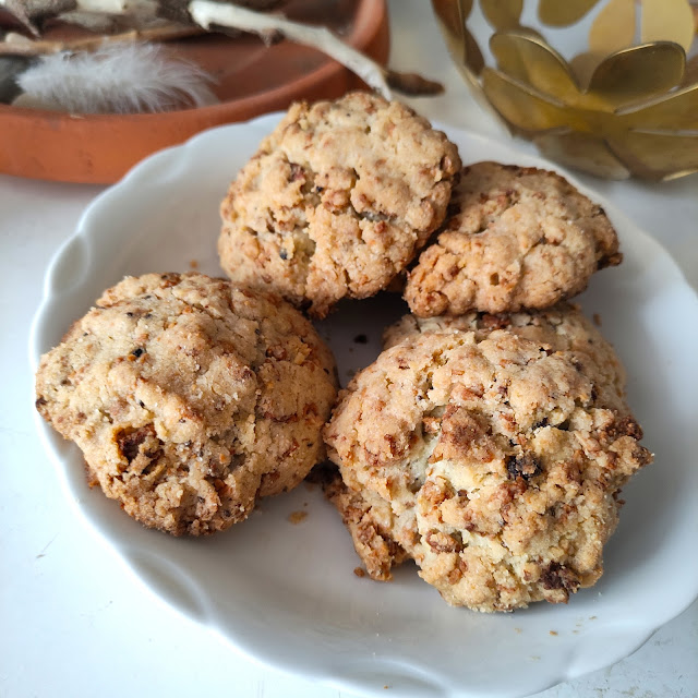 Scones au granola à la myrtille