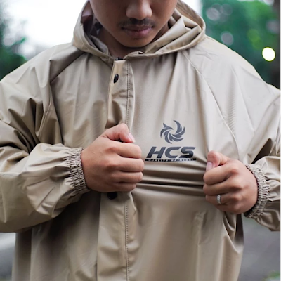 Jas Hujan RAINCOAT Terbaik Pria Wanita BY HCS – Anti Rembes & Nyaman Dipakai!