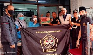 Bantuan Ke Penyintas Kebakaran di Koja Masih Berdatangan, Pendekar Banten Korda 2  dan FBR  Ambil Bagian