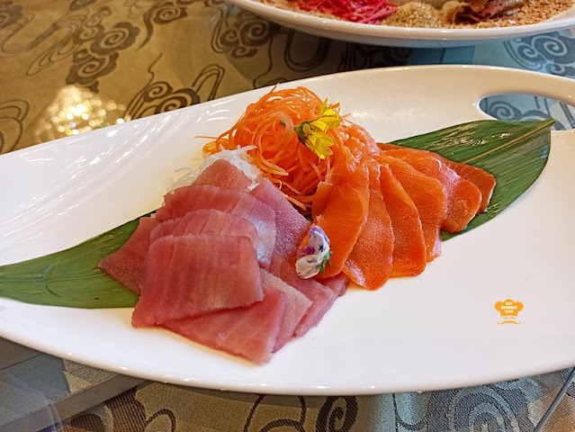 Marriott Putrajaya CNY 2022 Set Menu - Yee Sang with Abalone, Tuna, Salmon Sliced, Crispy Salmon Skin & Truffle Oil