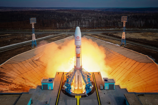 Lançamento da nave Soyuz com lote de satélites OneWeb