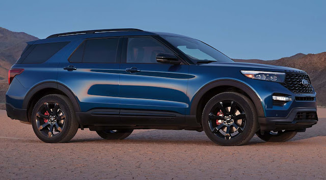 2022 Ford Explorer ST