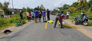 Deadly Accident Truck vs motorbike in Ketapang, 2 Women Died and 6-Year-Old Child Congratulations