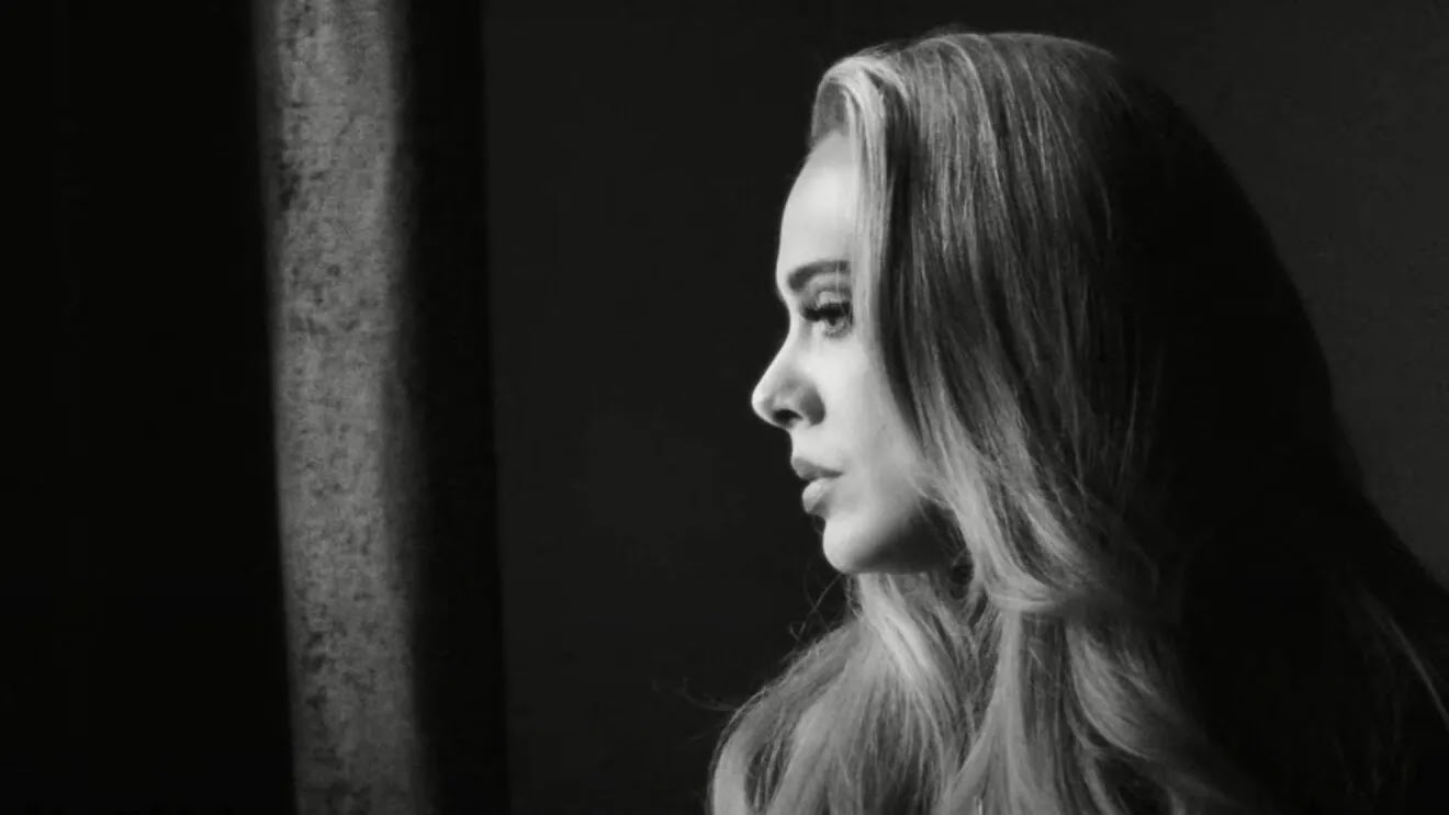 Adele: triumphant return