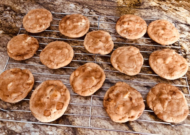 Caramel Apple Cookies