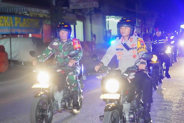*Cooling System Jelang Pilkada 2024 Polres Ponorogo Kunjungi Warga Perguruan Silat*