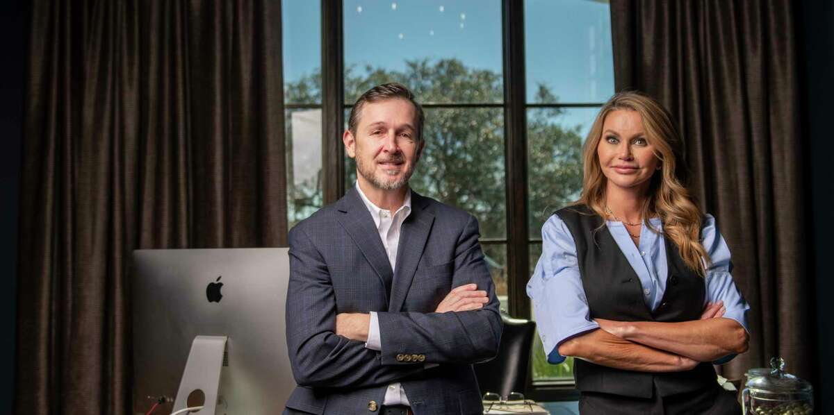 Duo develops app to put private security at people’s fingertips