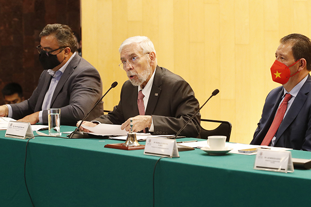 El secretario Arganis Díaz-Leal se reúne con las comisiones de Comunicaciones y Transportes, de Infraestructura y de Radio y Televisión