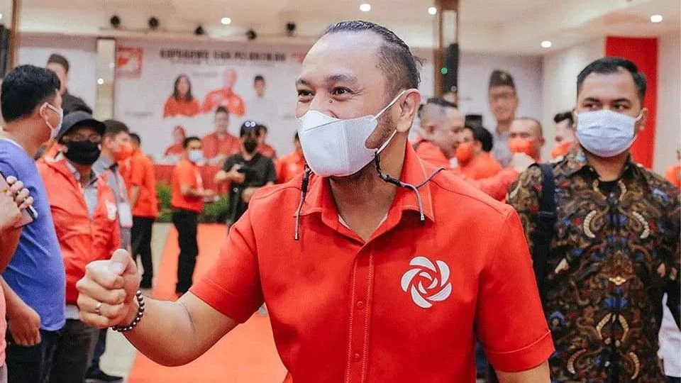 Refly Harun Ketawain Giring: Hebat, Belum S1 Sudah Jadi Ketum Partai!