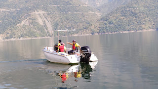 Demonstration of rescue motor boat in tehri lake