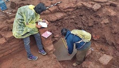 Batu Prasasti Sebelum Era Majapahit Ditemukan di Mojokerto