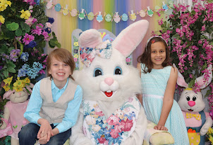 CAPTURING MOMENTS with the EASTER BUNNY at GROSSMONT CENTER