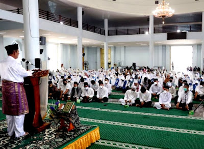 Gubernur Kepri Anggarkan Rp 3 Miliar untuk Juru Da'wah, Berikut Pesan Pimpinan DDII