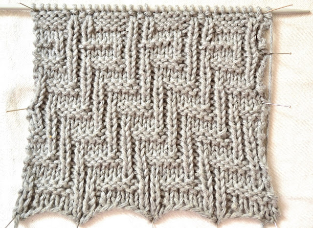 Diagonal Zig Zag Knit Stitch Pattern