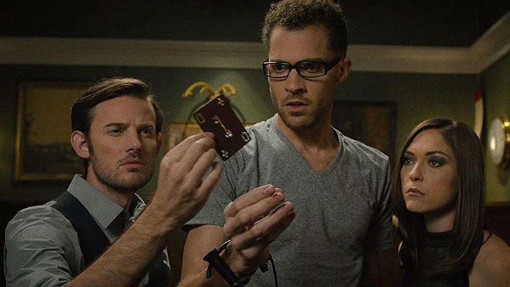 Evan Williams, Dan J. Johnson e Annabelle Stephenson como Tyler, Anderson e Natasha no filme '60 Minutos Para Morrer'