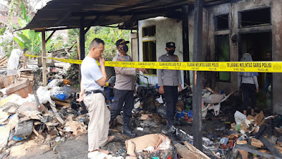 Ditinggal Kasih Makan Ternak, Rumah Warga Bandar Hangus Dilalap Sijago Merah