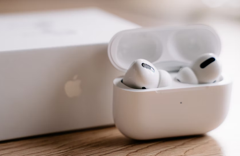 Apple AirPods Pro 2 is On Its Way, Features and Possible Price Revealed