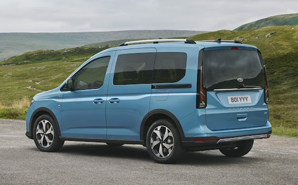 Novo Ford Tourneo Connect 2022 - VW Caddy