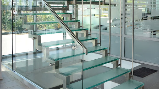 Laminated glass