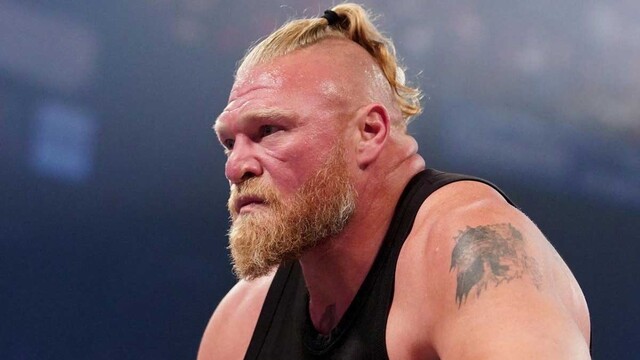 تقرير: بروك ليسنر رفض العمل مع بطل WWE السابق