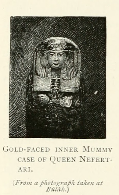 غطاء ذهبي لمومياء الملكة نفرتاري، من صورة من متحف بولاق