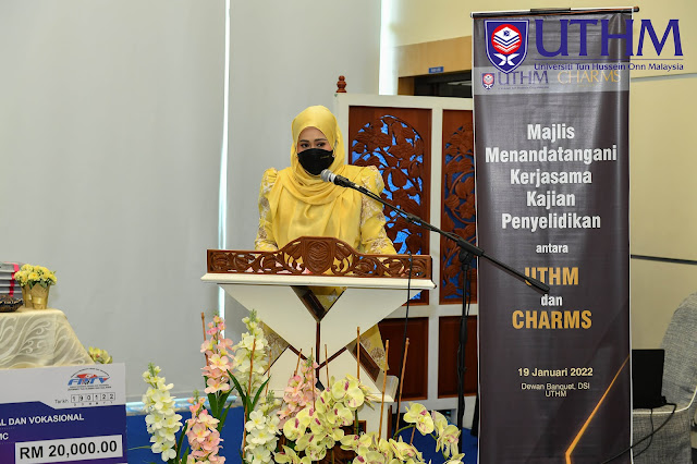 CHARMS SKINCARE COSMETIC BEKERJASAMA DENGAN UNIVERSITI TUN HUSSEIN ONN MALAYSIA (UTHM)