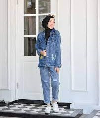 Model Baju Muslim Bahan Jeans Untuk Remaja Terbaru ini ialah busana modis dan trendy d √45+ Model Baju Muslim Bahan Jeans Untuk Remaja 2022