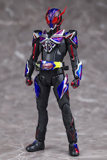 REVIEW SHFiguarts Kamen Rider Eden, Bandai