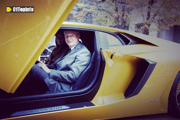 [EN IMAGES] Bruno Le Maire Au Volant D'une Lamborghini Confisquée À Un Trafiquant…