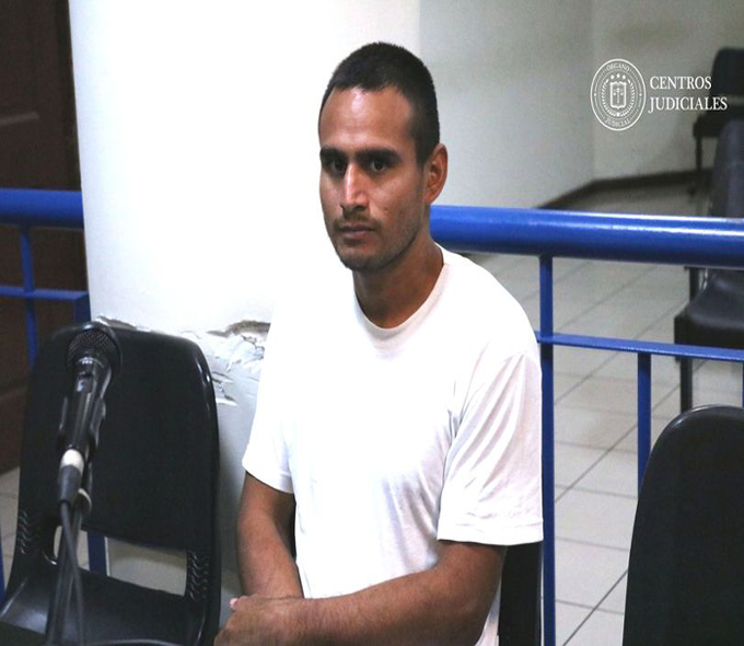El Salvador: Hombre que robo vehículo a conductor de Uber es condenado a 10 años de prisión