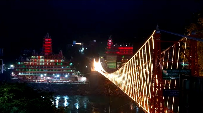 rishikesh best places for new year celebration in Uttarakhand in hindi