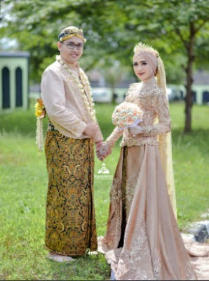 Kebaya Gaun pernikahan