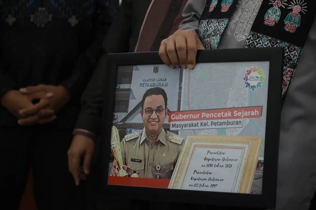 Delapan Ribu KK Warga Petamburan Berterima Kasih pada Anies, Atas Apa?