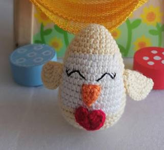 PATRON GRATIS HUEVO DE PASCUA POLLO AMIGURUMI 50412 🐥