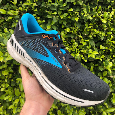 Lateral Brooks Adrenaline GTS 22 frontal