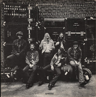 Allman Brothers Band “Live at Fillmore East”1971 double LP  Capricorn label US Southern Blues Rock..Classic..! (The 40 Greatest Stoner Albums Rolling Stone) (500 Greatest Albums All Of Time Rolling Stone) (50 Greatest Live Albums of All Time (Rolling Stone) (20 + 1 Best Lives Southern Rock Albums by louiskiss)