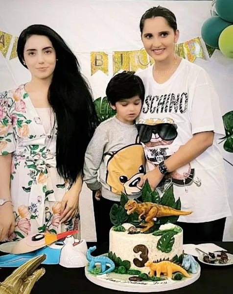 Sanira Mirza and Shoaib Malik Son Birthday Pictures
