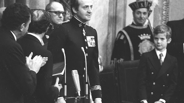 La última vez que España votó entre monarquía y república 