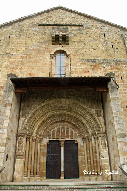 Puerta Speciosa del Monasterio de Leyre
