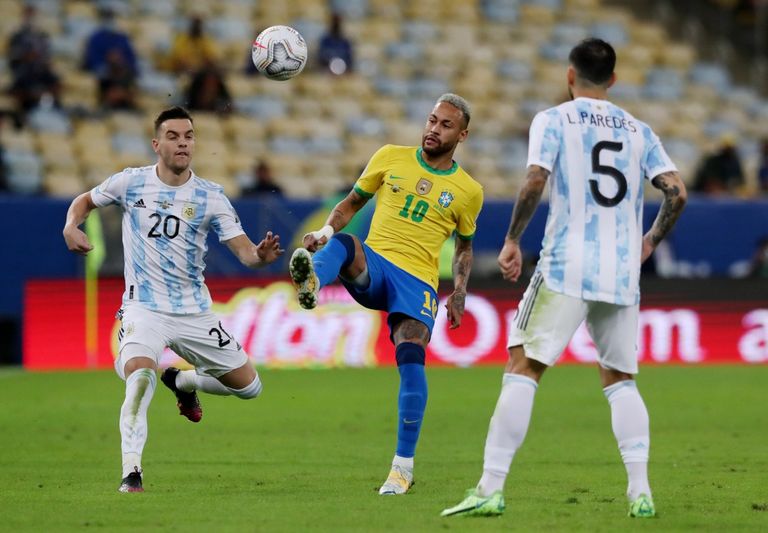 التعادل السلبي يسيطر علي قمة البرازيل والارجنتين