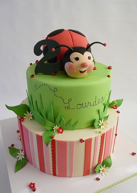 ladybug cake ideas