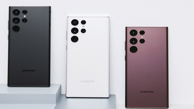 سامسونج تكشف عن هاتف Galaxy S22 Ultra المزود بقلم S Pen المدمج وهواتف S22 + و S22 الرائدة