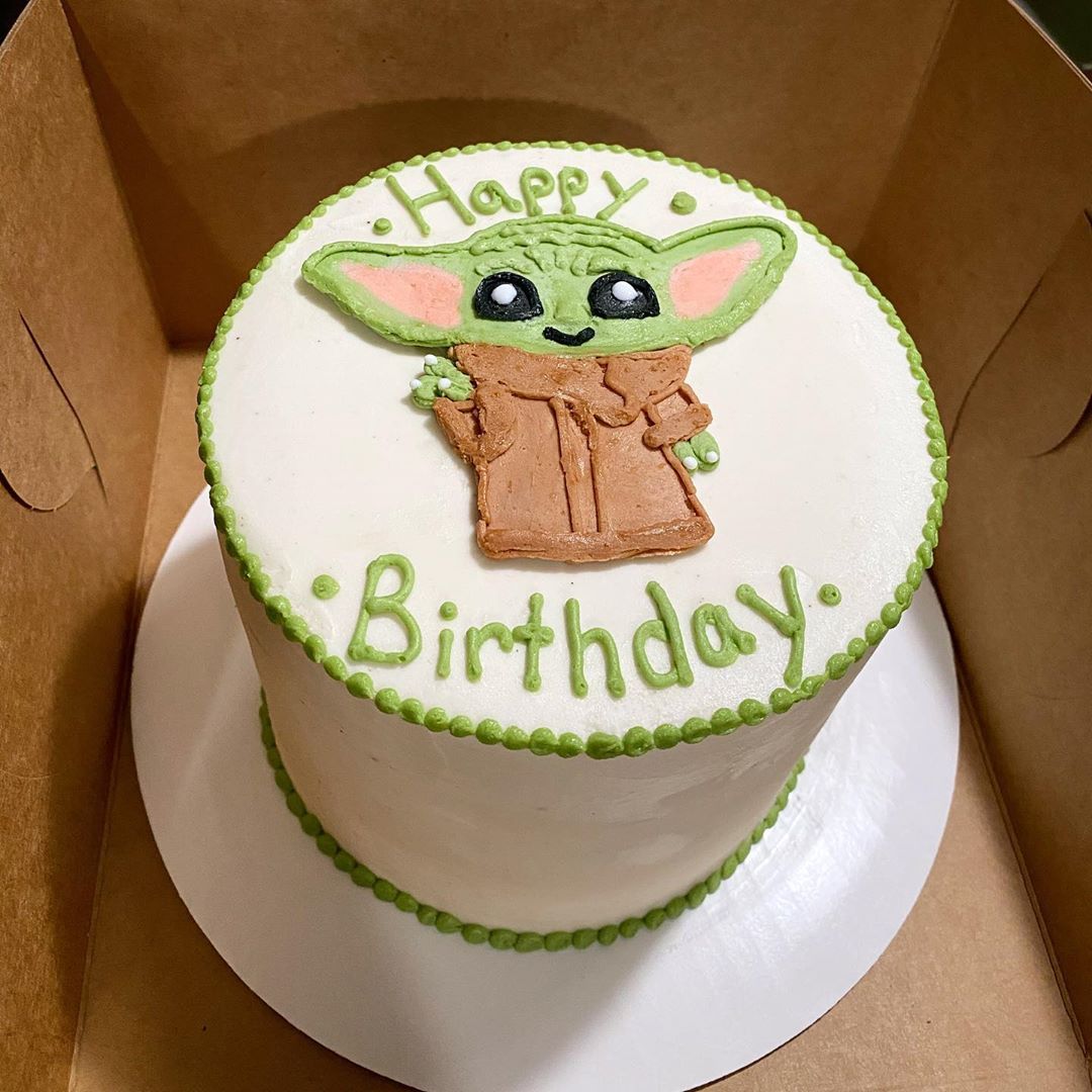 yoda cake