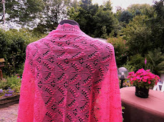 TE KOOP: echte originele  Haapsalu shawl.
