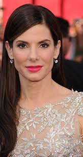 Sandra Bullock Looks Ravishing In Her Elegant Outfits Take A Look At The Photos