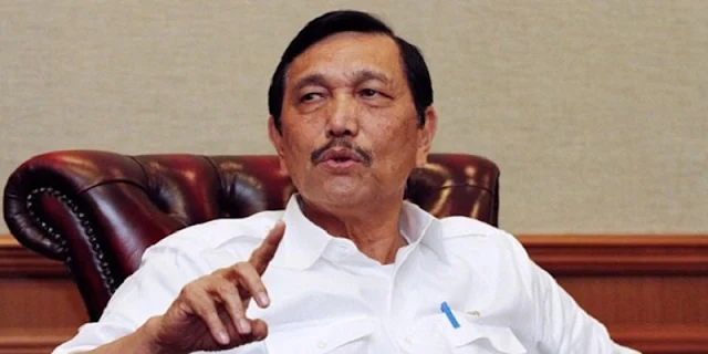 Luhut: Indonesia Negara Besar, Potensi Masuknya Omicron juga Besar