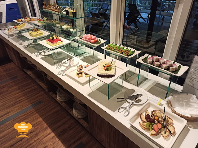 Palm Garden Weekend BBQ Buffet Menu- BBQ Item - Dessert Station