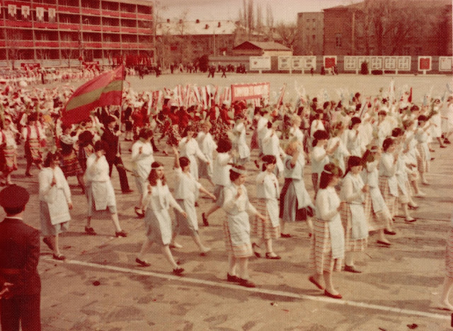 Першотравнева демонстрація на площі Перемоги в Кременчуці (1987)