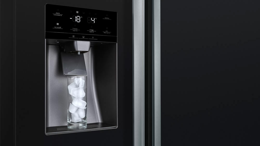 Ice Dispenser